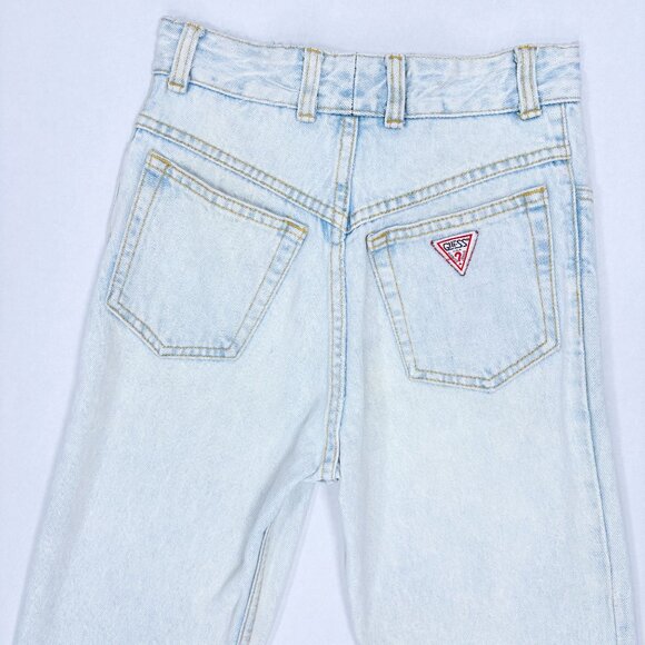 Vintage Guess Womens Light Wash 1050 High Waisted Rise Logo Patch Jeans 27 27" - Picture 7 of 16